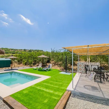 Cubo's Greenlife Loft Total Privacy Pool *